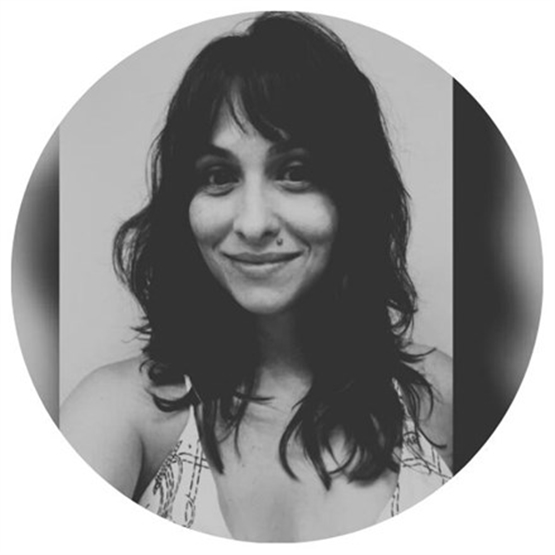 Prof. Júnia Penido Monteiro