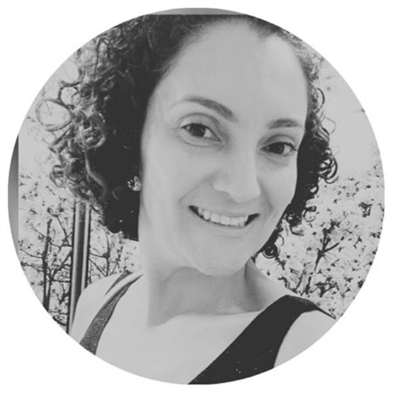 Prof. Vanessa de Freitas Couto